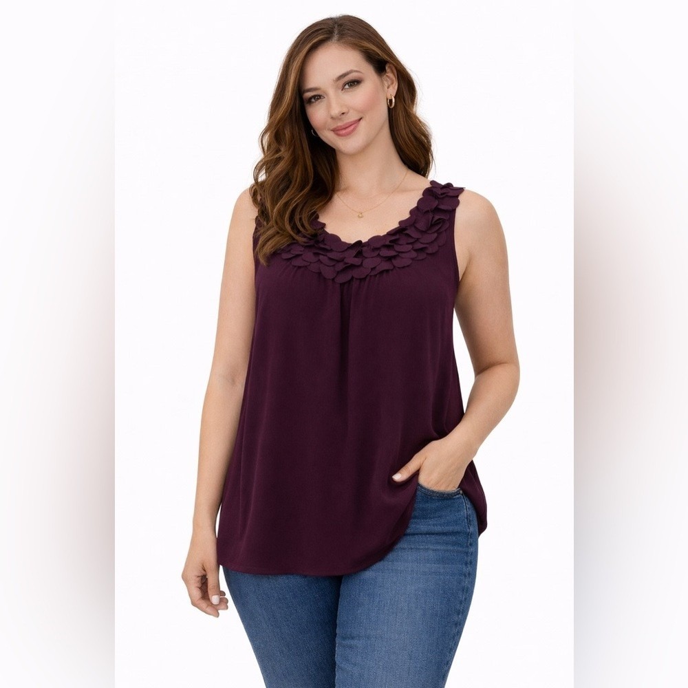 Ann Taylor LOFT Womens Medium Plum Purple Petal Neckline Sleeveless‎ Chiffon
